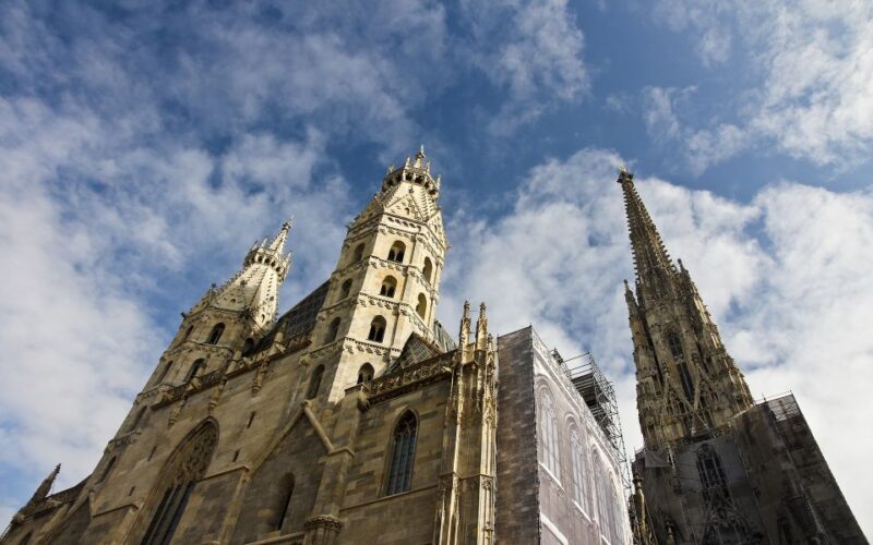 Vienna: Express Walk With a Local in 60 Minutes - Important Information and Inclusions