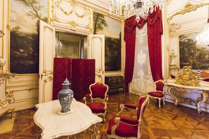 Vienna Family Tour to Schonbrunn Palace & Zoo With Transport - Meeting and Pickup