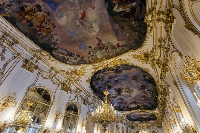 Vienna Family Tour to Schonbrunn Palace & Zoo With Transport - Discover Schönbrunn Zoo