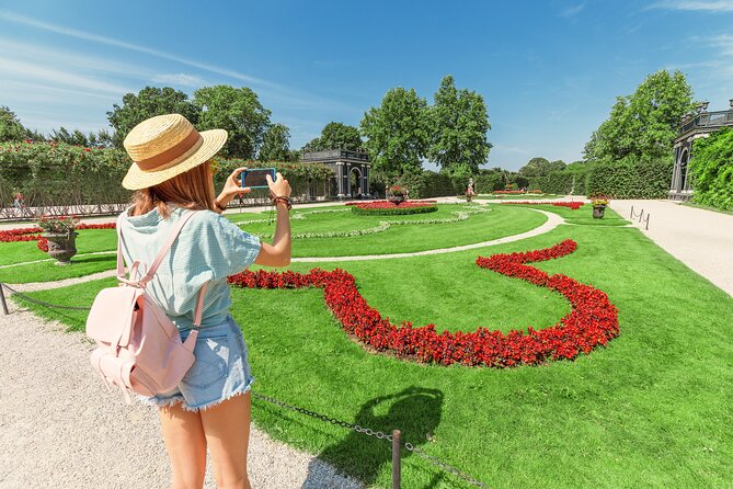 Vienna Family Tour to Schonbrunn Palace & Zoo With Transport - Highlights of the Tour