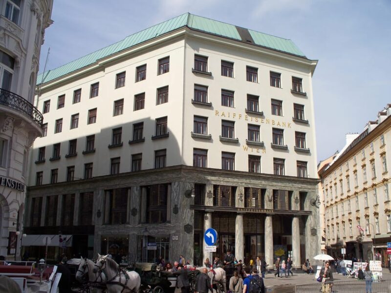 Vienna: From Hofburg Palace to St Stephens Square (Tour) - Inclusions and Meeting Point