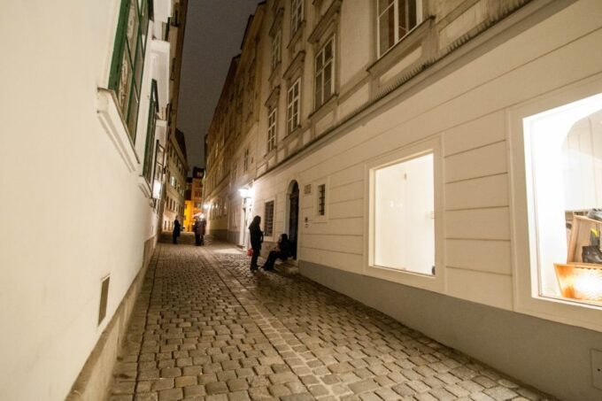 Vienna: Ghosts and Legends Guided Nighttime Walking Tour - Booking Information and Savings
