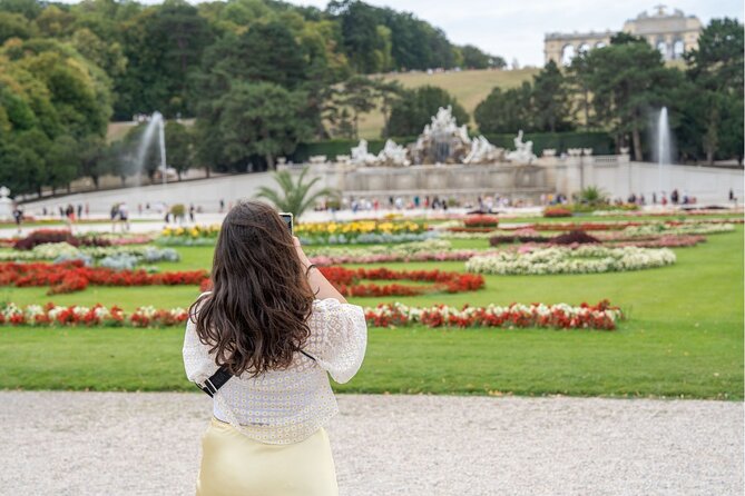 Vienna Guided Tour to Schönbrunn Palace and Gardens With Tickets - Reviews and Feedback