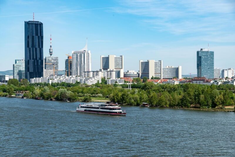 Vienna: Heurigen Cruise With Viennese Songs and Buffet - Heurigen Music and Viennese Songs