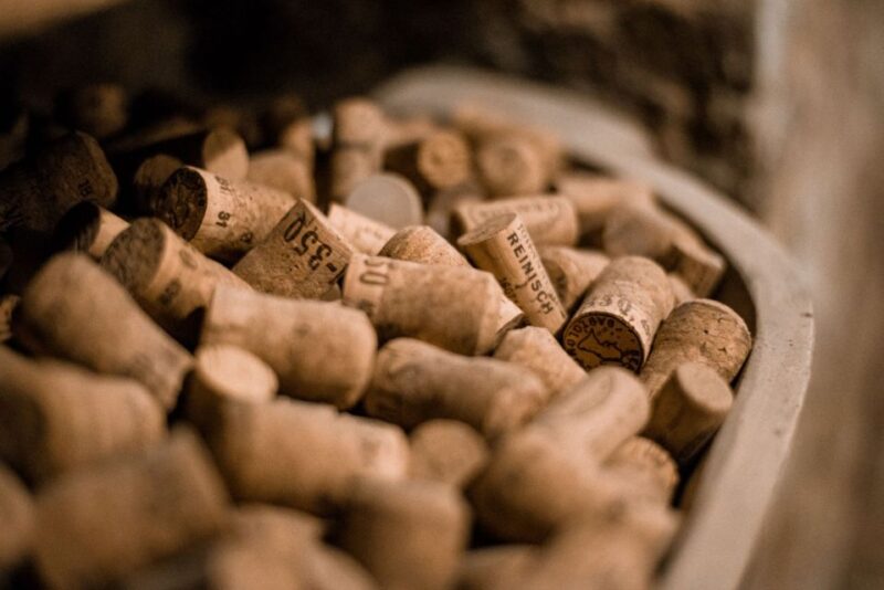 Vienna: Hidden Wine Cellars Tasting Experience - Inclusions