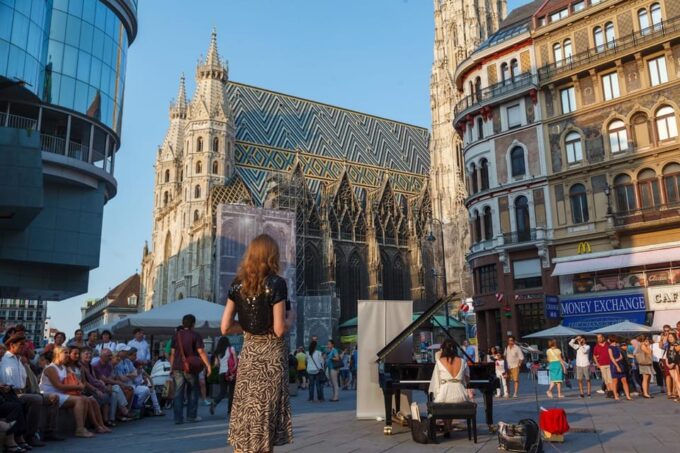 Vienna: Highlights Private Tour, Palaces & Sacher Cake - Exploring Viennas Highlights