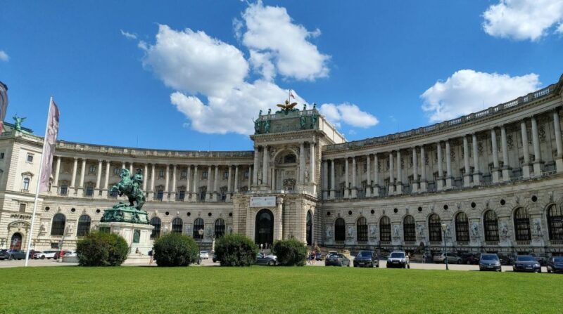 Vienna Historical Highlight City Tour + Wine Tasting - St. Stephens Cathedral