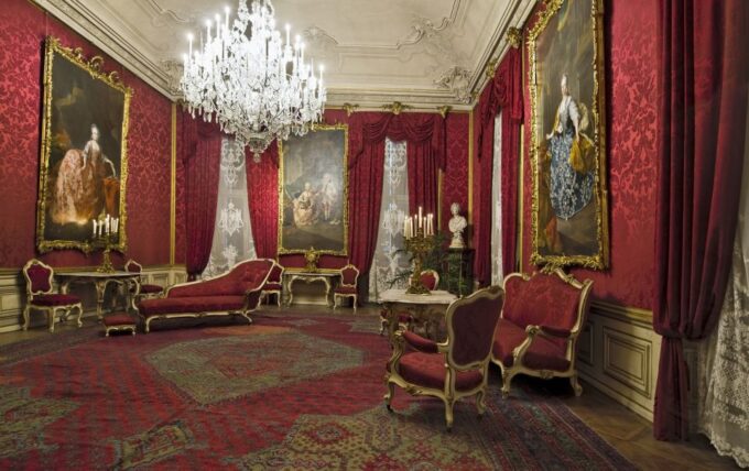 Vienna: Hofburg Palace and Sisi Museum Skip-the-Line Tour - Optional Imperial Treasury Visit
