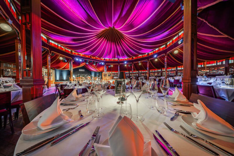 Vienna: Johann Strauss Dinner Show - Dinner and Menus