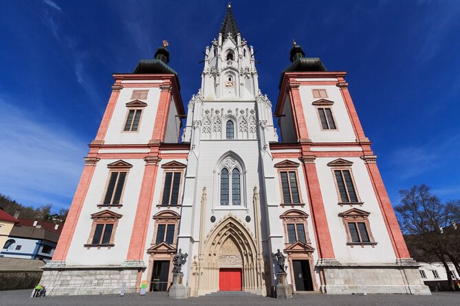 Vienna: Mariazell Basilica and Melk Abbey Private Trip +Transport - Dining and Cuisine Options