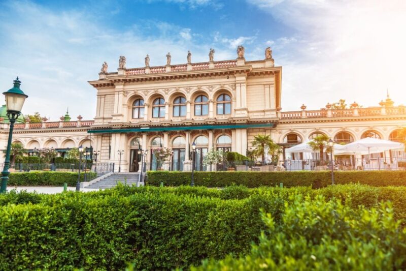Vienna: Meet Strauss Private Guided Walking Tour - Meeting Point and Directions