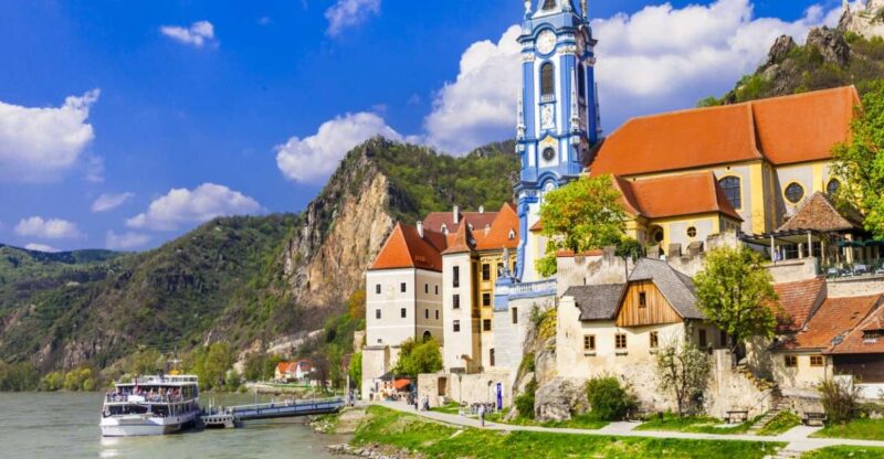 Vienna: Melk Abbey and Schonbrunn Palace Private Guided Tour - Schonbrunn Palace Exploration