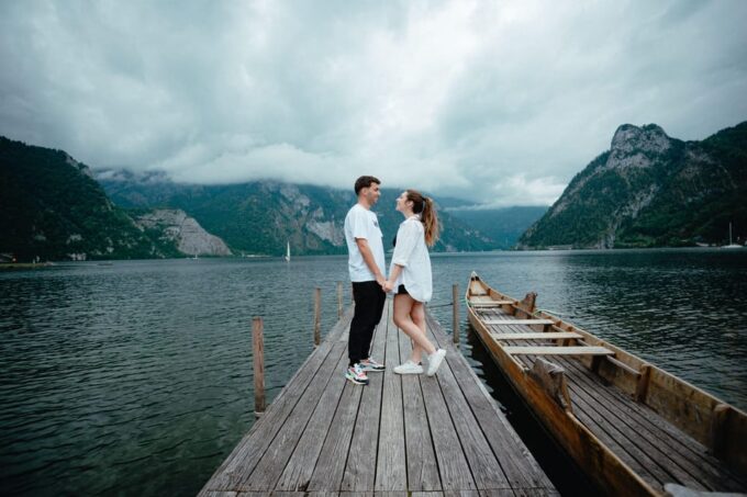 Vienna, Melk, Hallstatt and Salzburg Tour With Photographer - Professional Photographer Services