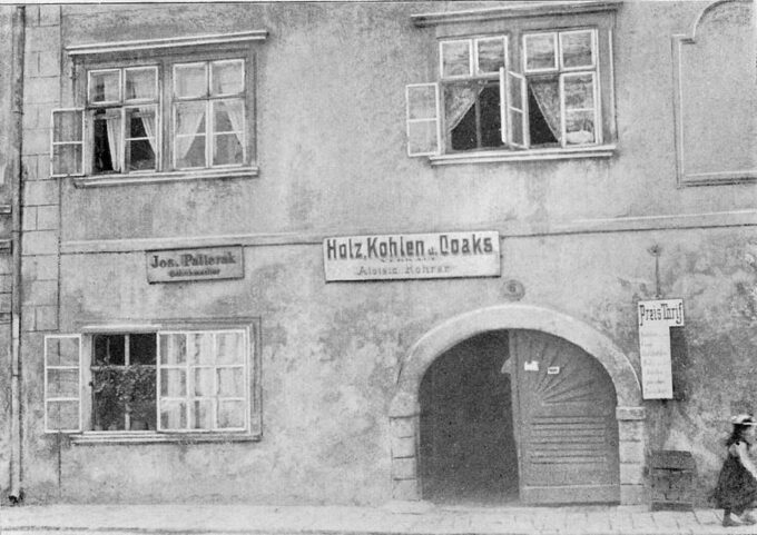 Vienna: Misery and Crime Around 1900 (Walking Tour, English) - Visiting Hidden Corners of Vienna