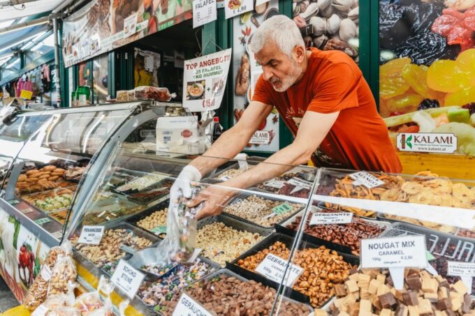 Vienna: Naschmarkt Food Tasting Tour - Discover Diverse Delicacies
