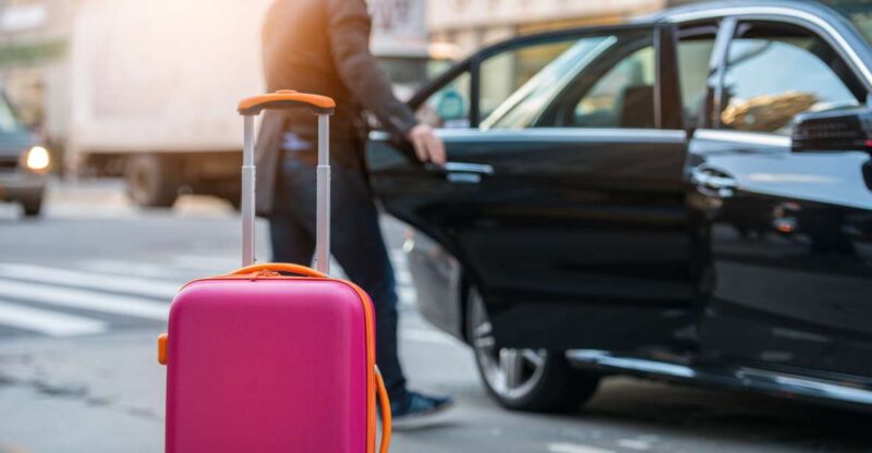 Vienna: Private 1-Way Transfer To/From Vienna Airport - Key Points