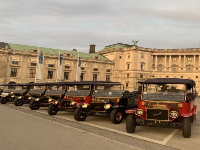 Vienna: Private Electric-Oldtimer Sightseeing Tour - Gold Tour