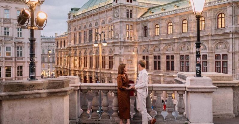 Vienna: Private Street Style Photoshoot in City Center - Photoshoot Experience