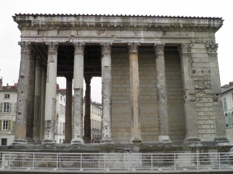 Vienna: Private Walking Tour With Guide - Key Points