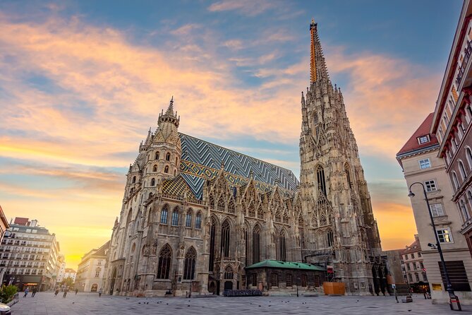 Vienna River Cruise, Walking Tour With St. Stephan Cathedral - Exploring St. Stephens Cathedral