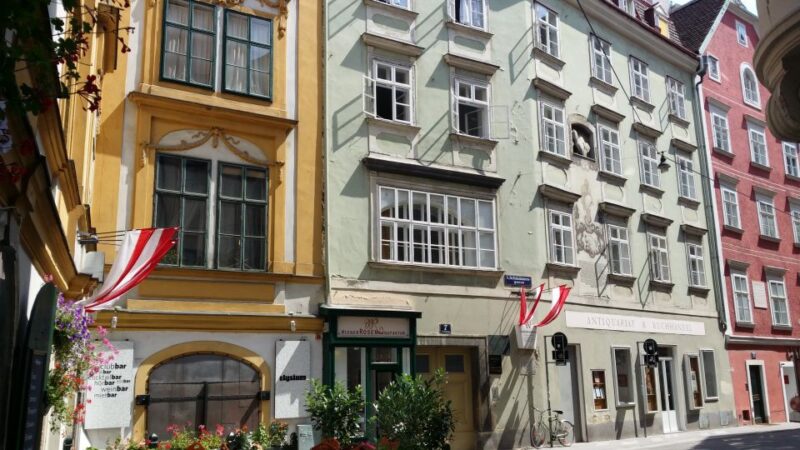 Vienna: Romantic Old Vienna City Walk and Wine Tasting - Exploring Scenic Highlights
