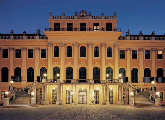Vienna: Schönbrunn Palace Evening Tour, Dinner and Concert - Duration and Ticket Inclusions