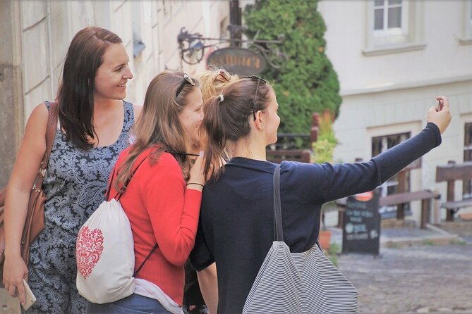 Vienna: Sigmund Freud Small-Group Guided Walking Tour - Significant Locations in Vienna