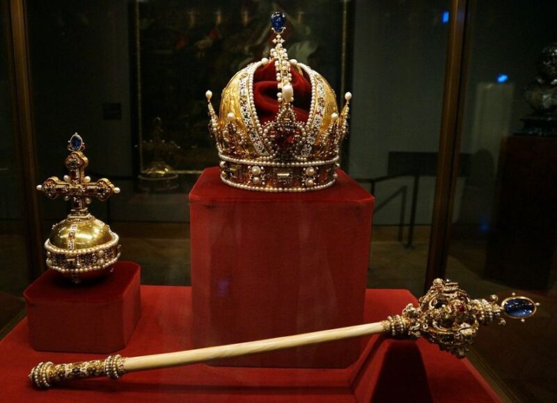 Vienna: Skip-the-Line Hofburg Ticket & Sisi Museum Tour - Meeting Point and Directions