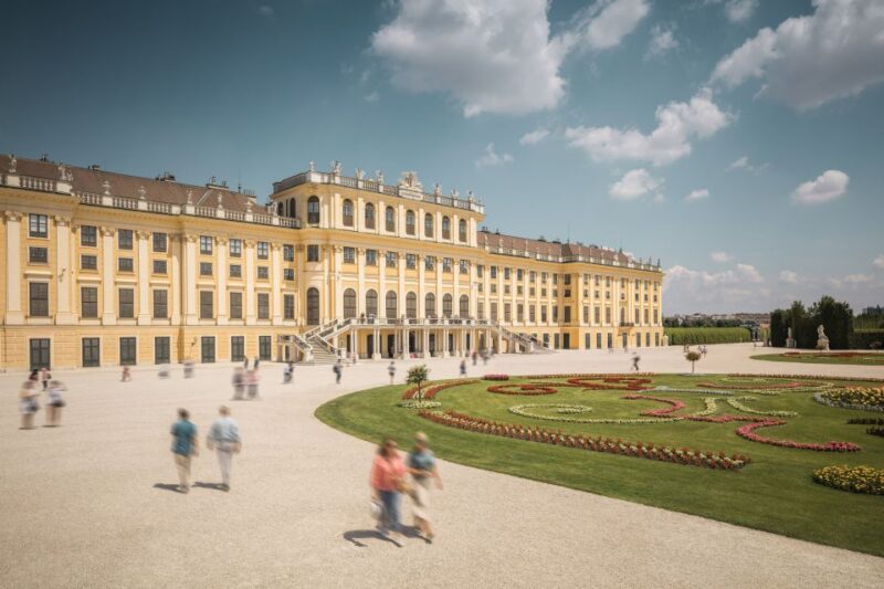 Vienna: Skip-the-Line Schönbrunn Palace Entry & Wine Tasting - Wine Tasting Experience