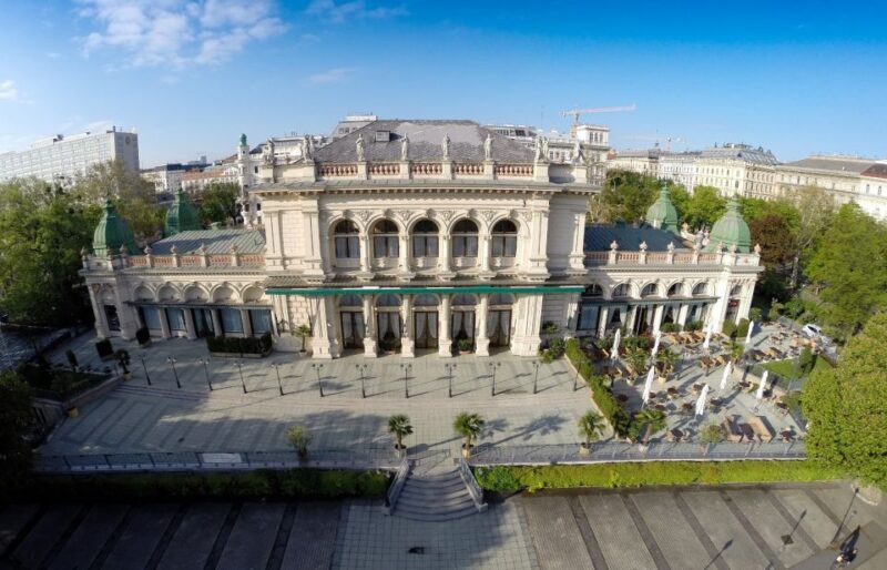 Vienna: Strauss & Mozart Concert in Kursalon With Dinner - Key Points
