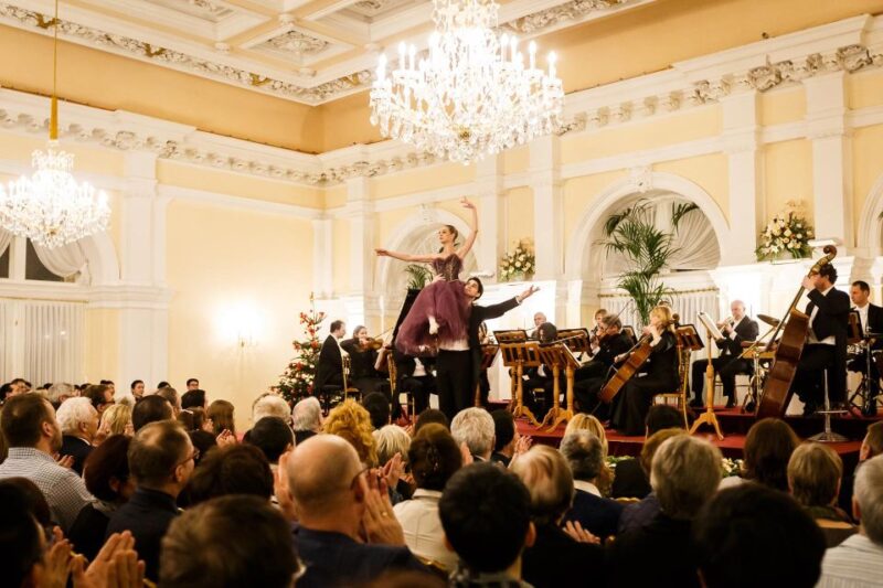 Vienna: Strauss & Mozart New Years Day Concert at Kursalon - Cultural Immersion