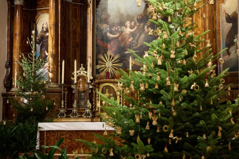 Vienna: Ticket for Christmas Concert at Capuchin Church - Talented Performers