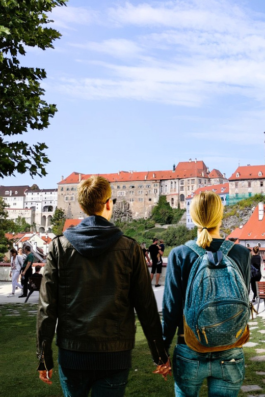 Vienna: Transfer to Prague via Fabulous Cesky Krumlov - Good To Know