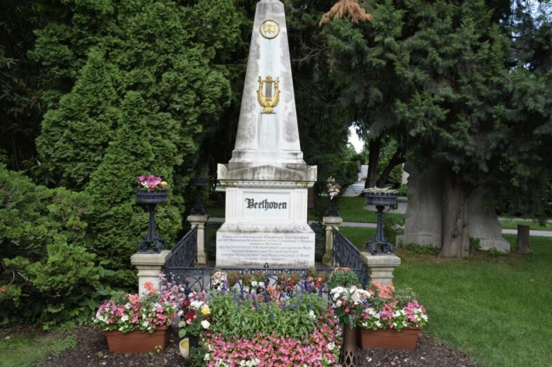 Vienna_ Meet Beethoven Life Private Guided Walking Tour - Beethoven Pasqualatihaus Residence