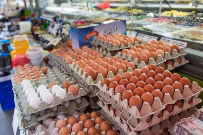 Viennas Highlights: Food, Coffee and Market Walking Experience - Indulge in Viennese Coffee Culture