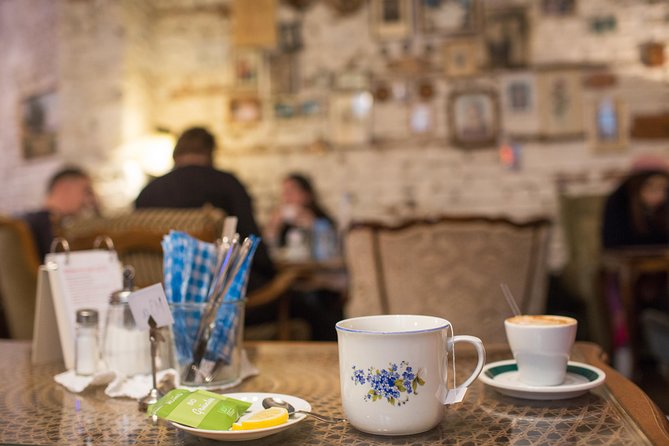 Viennas Highlights: Food, Coffee and Market Walking Experience - Enjoy Local Beverages and Drinks