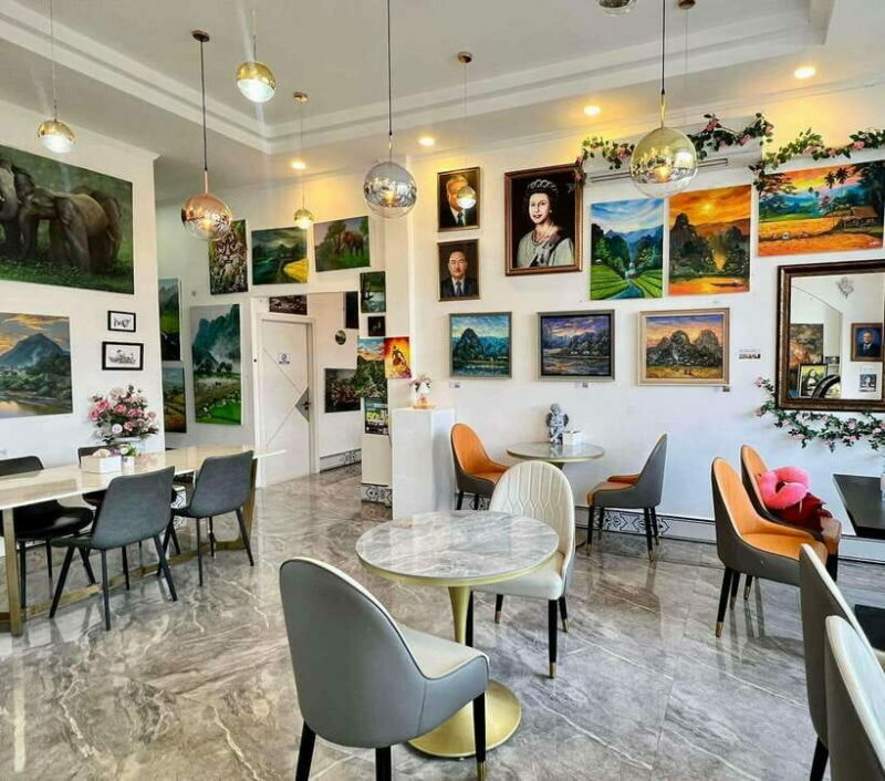 Vientiane IG tour & Patuxay monument - FAQs