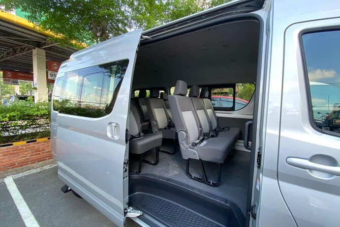 Vientiane Private Airport and Hotel Transfers - Key Points