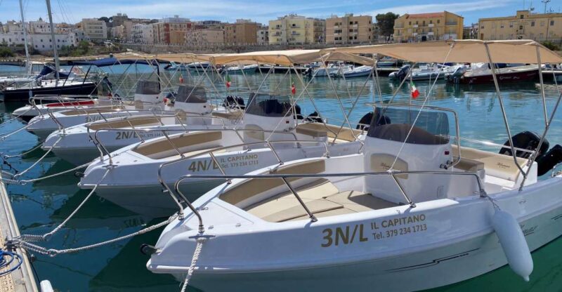 Vieste: Boat Tour of the Gargano Coast - Boat Features and Amenities