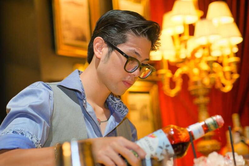 Vietnam Gin Tasting Experience With Ministry Social Club - Booking Information