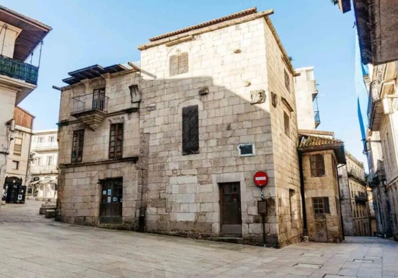 Vigo Scavenger Hunt and Sights Self-Guided Tour - Booking Information