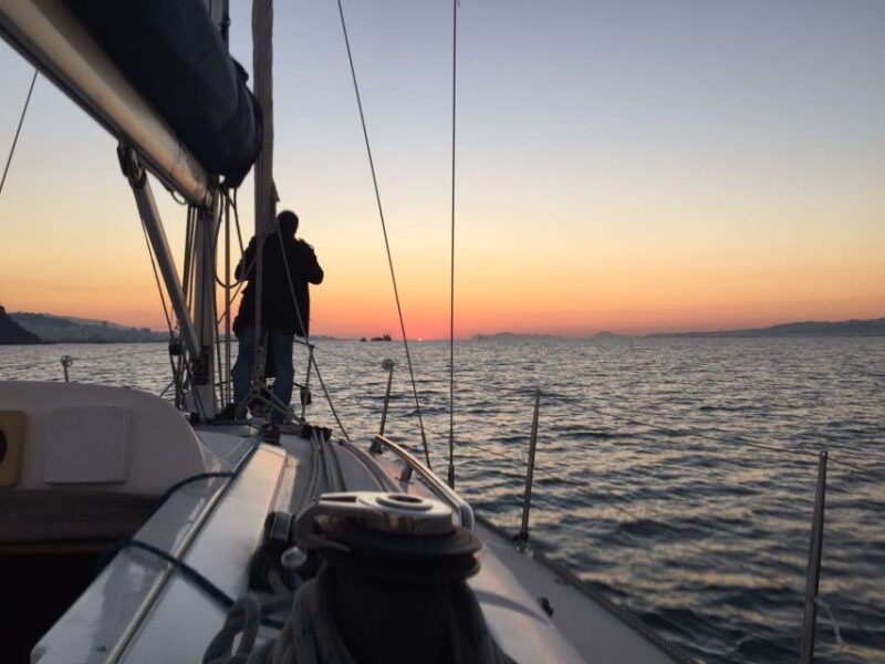 Vigo: Vigo Estuary Private 1-Night Romantic Sailboat Trip - Yacht Accommodations and Amenities