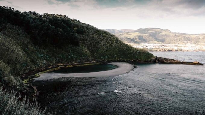 Vila Franca Islet: Off-coast Nature Reserve Tour - Scenic Drive