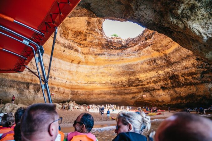 Vilamoura: Benagil Cave Boat Tour With Entry - Important Information