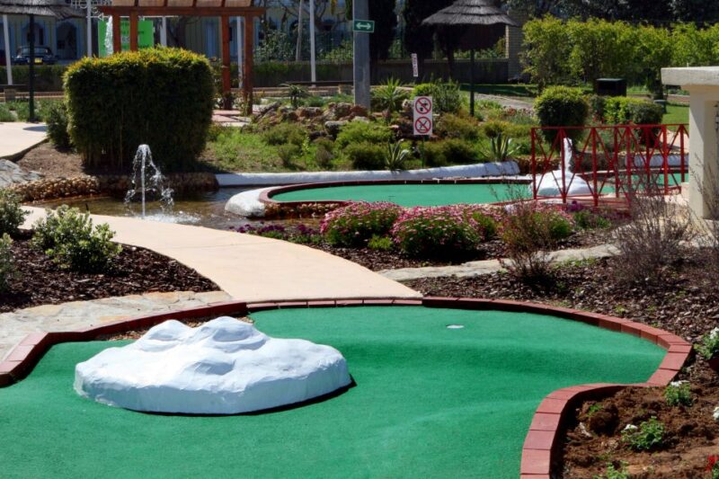 Vilamoura: Family Golf Park Game - Themed Golfing Experiences