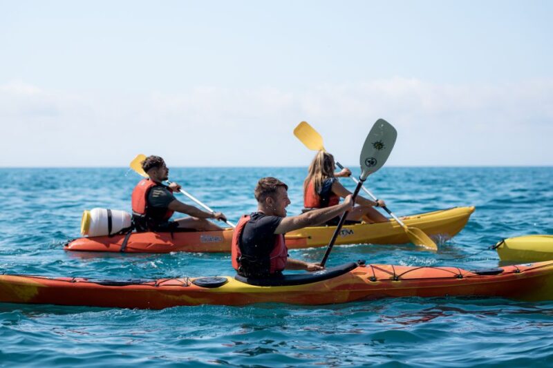 Vilanova I La Geltrú: Guided Kayak Tour 2-Hour - Safety Instructions