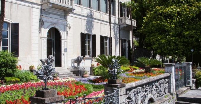 Villa Monastero in Varenna With Aperitif - Meeting Point and Attire