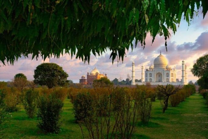 Village Walk Tour In Agra - Taking in Local Culture