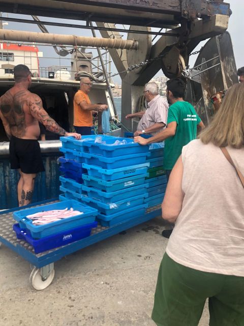 Villajoyosa: Seafood Route and Fish Auction. - Exploring the Seafood Route