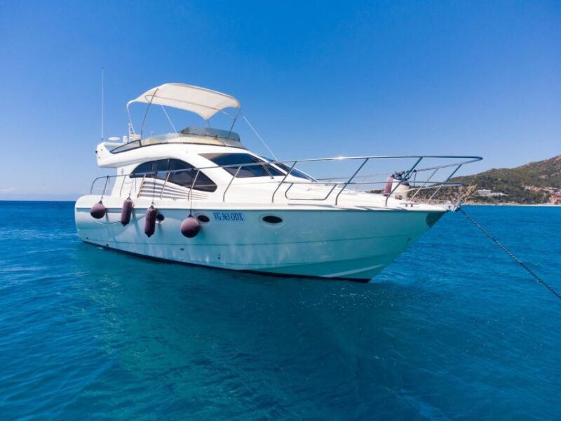 Villasimius: Day Yacht Cruise With Aperitif and Lunch - Relax and Unwind Onboard
